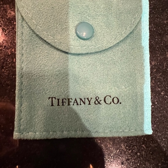 Silver Tiffany & Co ring - Picture 3 of 5